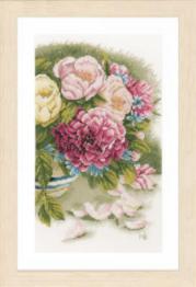 PN-0167126 Набір для вишивки хрестом LanArte Peony Roses "Півоновидні троянди"