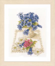 PN-0169670 Набор для вышивки крестом LanArte Blue flowers "Синие цветы"