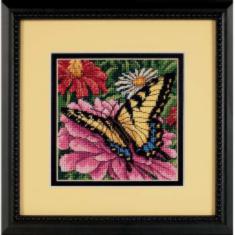 07232 Набір для вишивання (гобелен) DIMENSIONS Butterfly on Zinnia "Метелик на цинії"