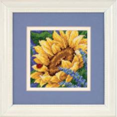 17066 Набір для вишивання (гобелен) DIMENSIONS Sunflower and Ladybug "Соняшник та божа корівка"