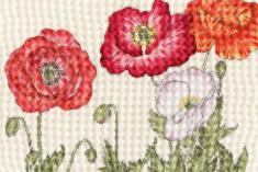 XBD15 Набір для вишивання хрестом Poppy blooms "Мак цвіте" Bothy Threads