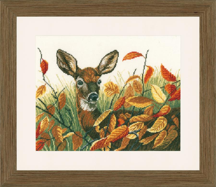 PN-0021223 Набор для вышивки крестом Lanarte Deer with Autumn Leaves "Олень с осенними листьями". Каталог товарів. Набори