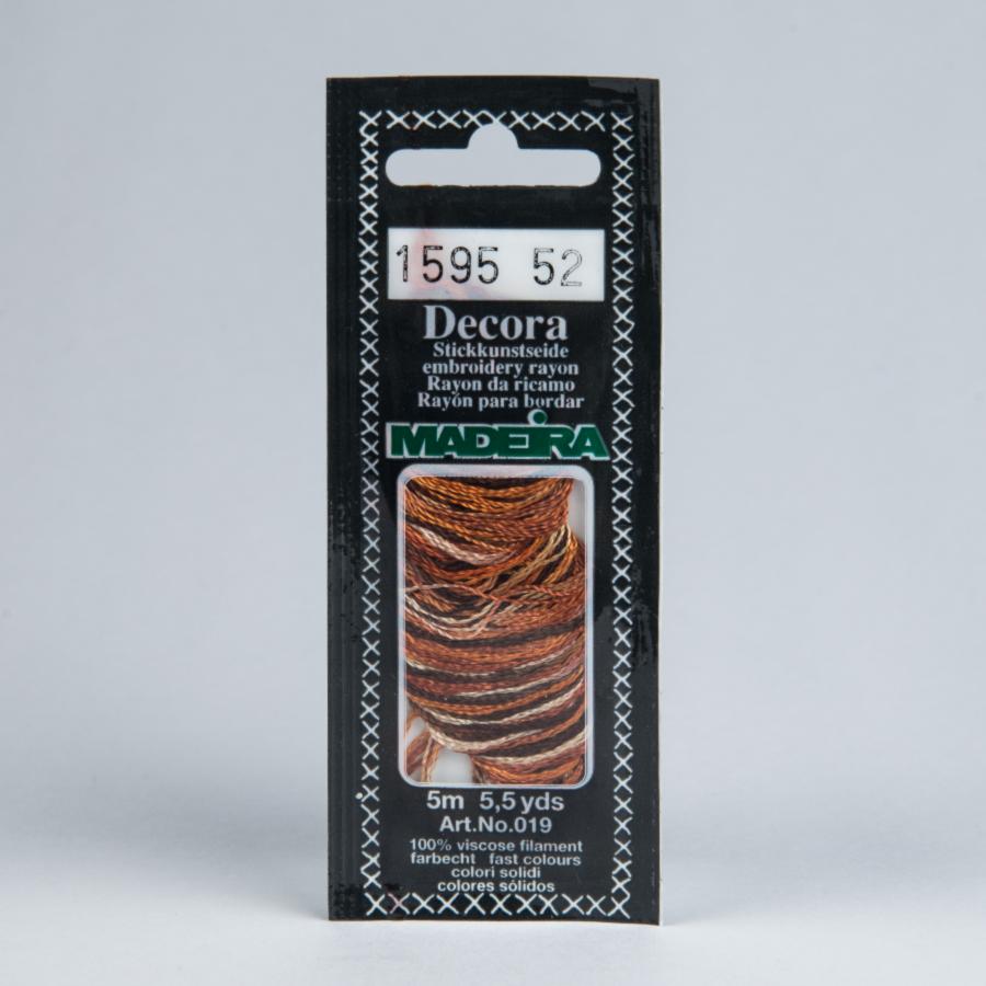 1595 Capuccino Decora Madeira 5 m 4-х слойные филамент 100%% вискоза. Каталог товарів. Вишивання/Шиття. Продукція Madeira. Нитки